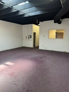 More Photos Of 2650-2656 Nicholson St, San Leandro Warehouse For Lease