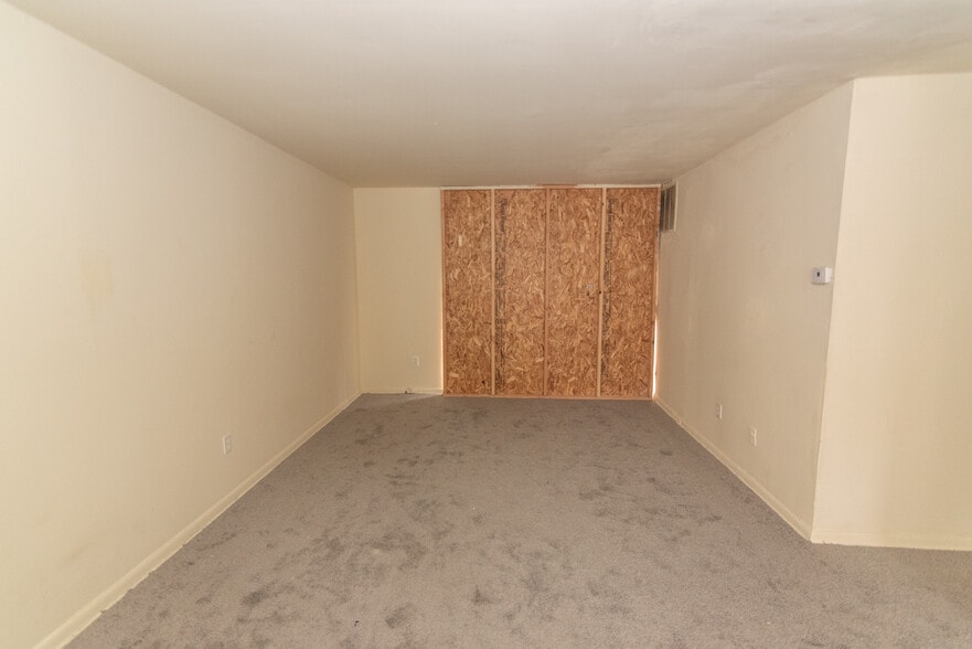 More Photos Of 4907-4921 Frederick Ave, Baltimore Apartments For Sale