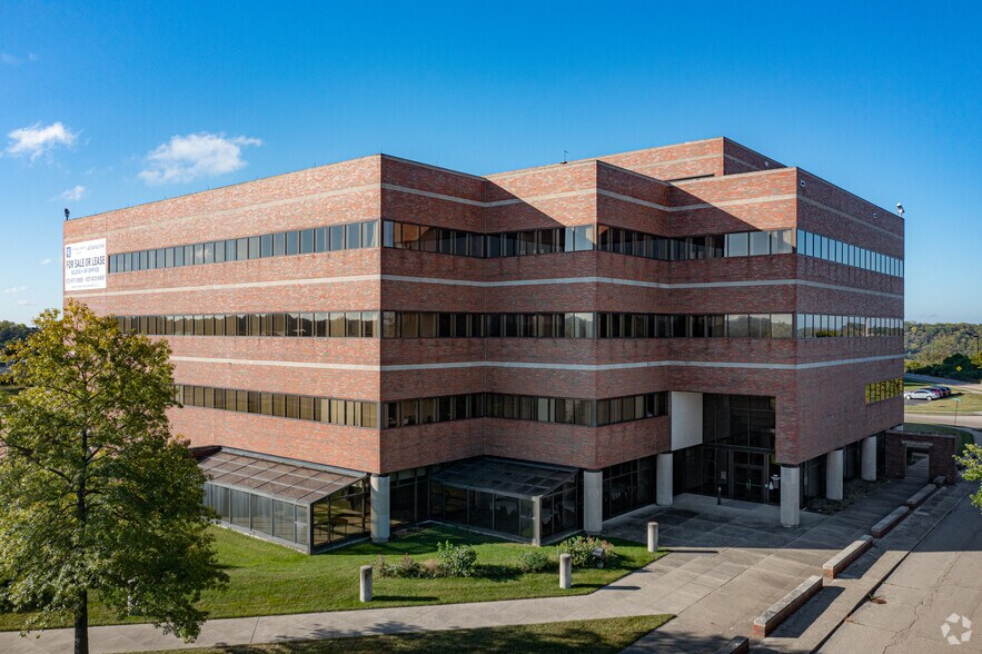 Primary Photo Of 480 Vantage Pt, Miamisburg Medical For Lease