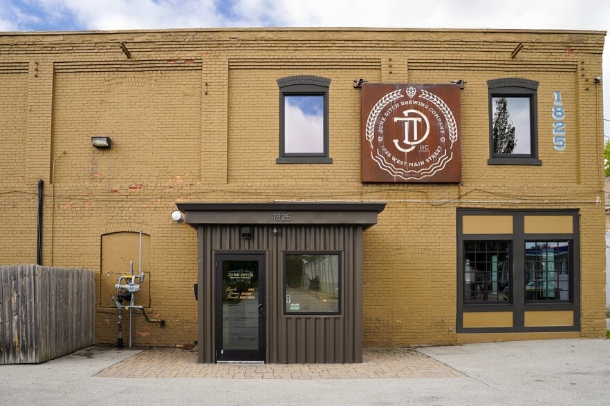 More Photos Of 1825 W Main St, Fort Wayne Warehouse For Sale