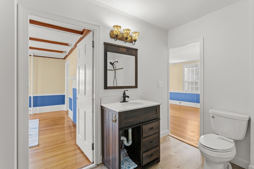 More Photos Of 80 Lafayette Rd, Hampton Falls Freestanding For Sale