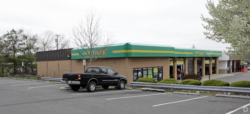 More Photos Of 5781 Route 42, Blackwood Auto Repair For Lease