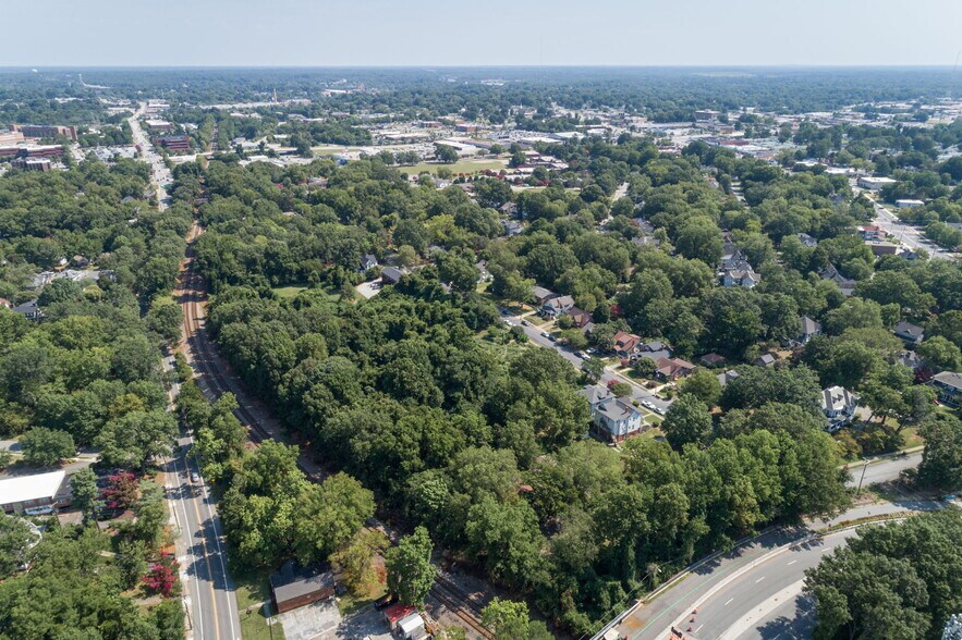 More Photos Of 677 Chestnut St, Greensboro Land For Sale