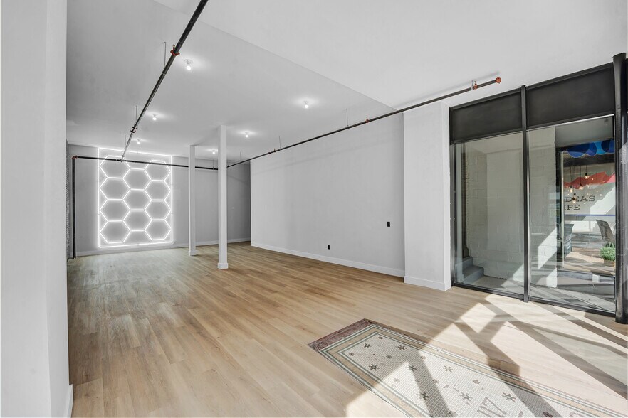 More Photos Of 115-117 Penn Ave, Scranton Storefront Retail Residential For Lease