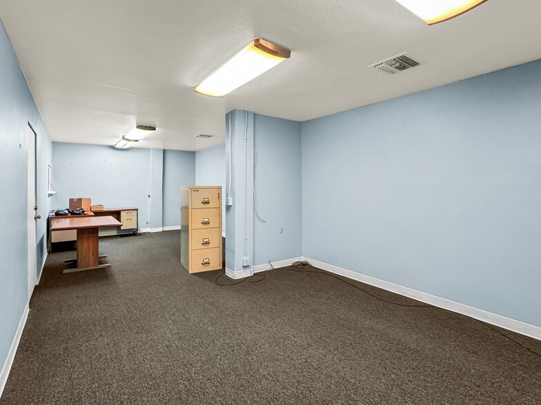 More Photos Of 920 S Atlantic Blvd, Los Angeles Office For Sale