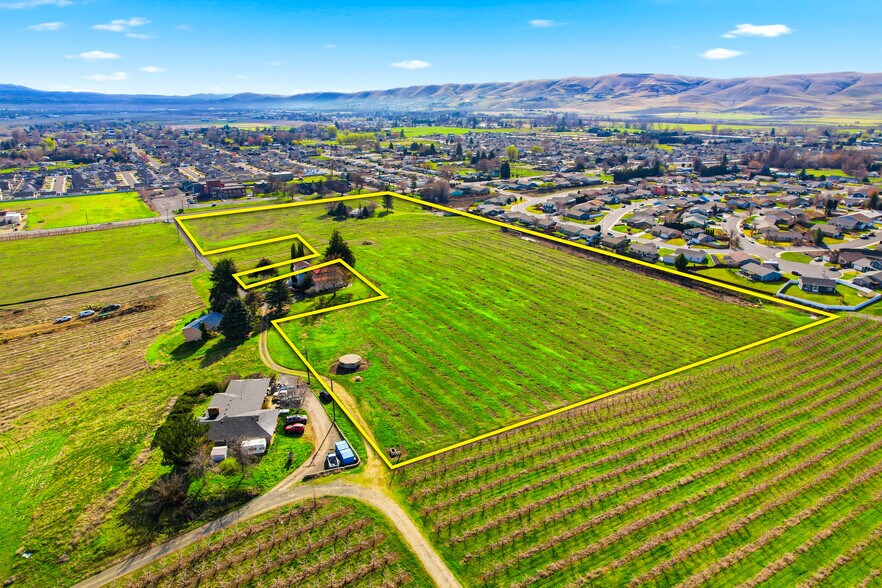 More Photos Of 64th NKA S 64th Ave, Yakima Land For Sale