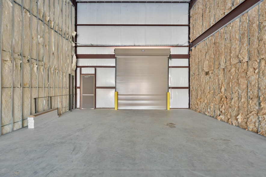 More Photos Of 24527 Gosling Rd, Spring Flex For Lease