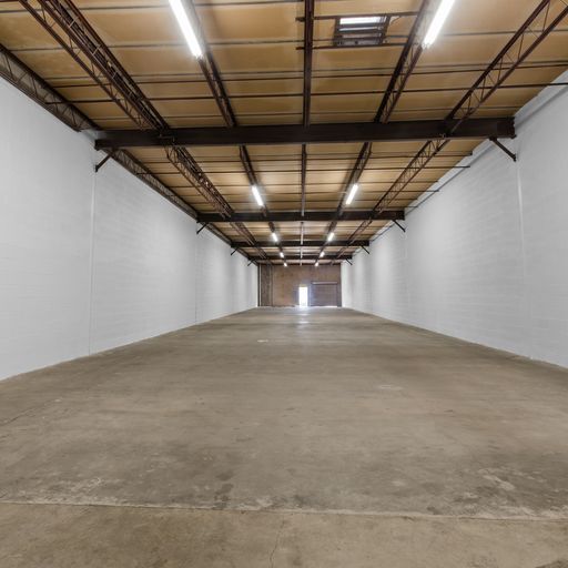 More Photos Of 2703 W Industrial Ave, Midland Warehouse For Lease