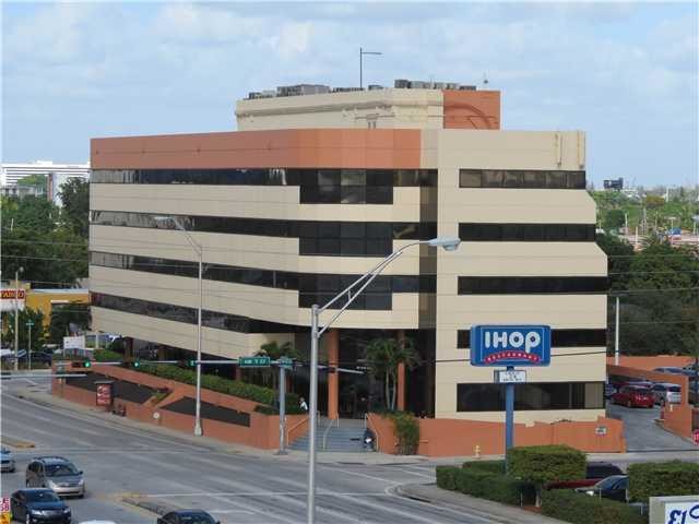 More Photos Of 351 NW Le Jeune Rd, Miami Medical For Lease