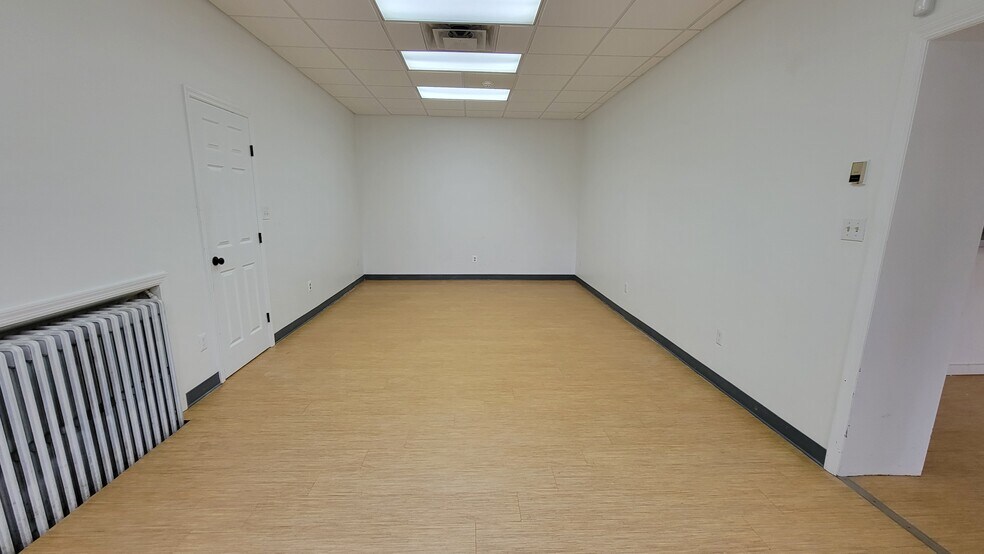 More Photos Of 227 Main St, Newton Storefront Retail Office For Sale