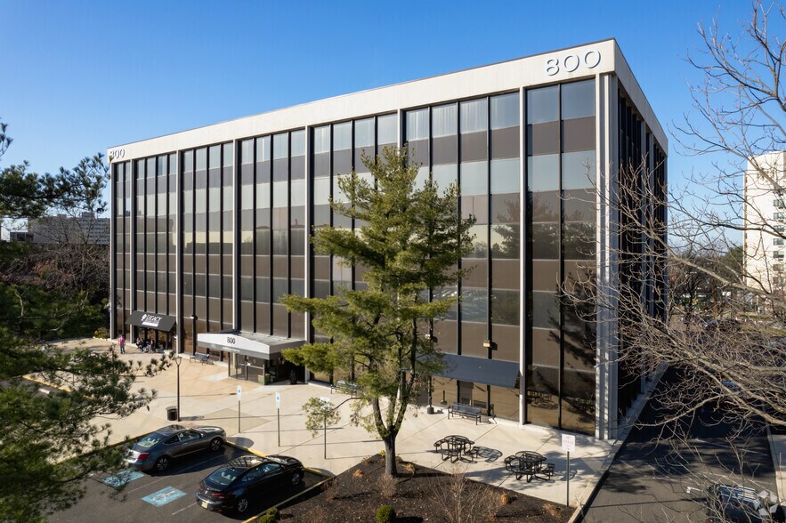 More Photos Of 1101 N Kings Hwy, Cherry Hill Unknown For Lease