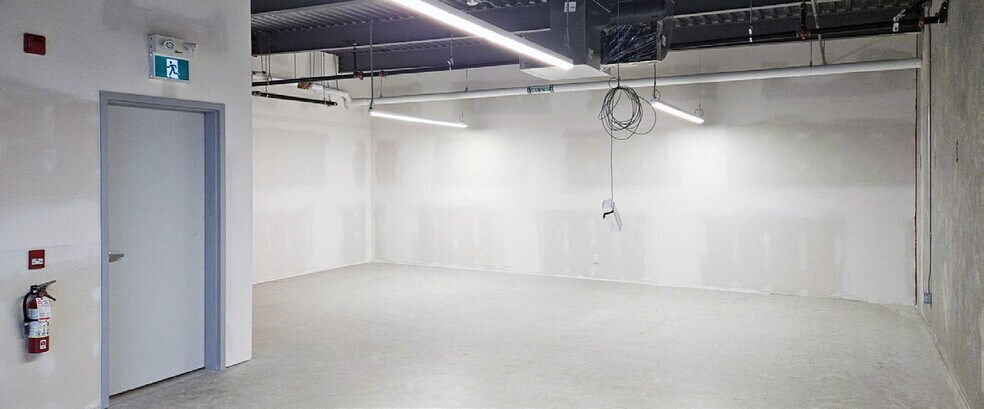 More Photos Of 23251 Fraserwood Way, Richmond Warehouse For Sale