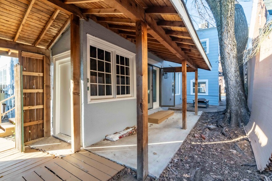 More Photos Of 1703 S Quaker Ave, Tulsa Apartments For Sale