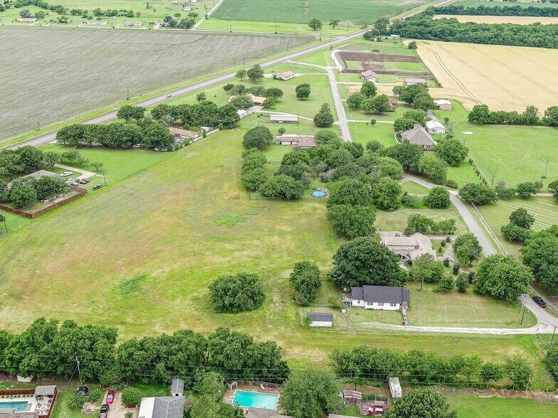More Photos Of TBD HWY 11, Whitewright Land For Sale