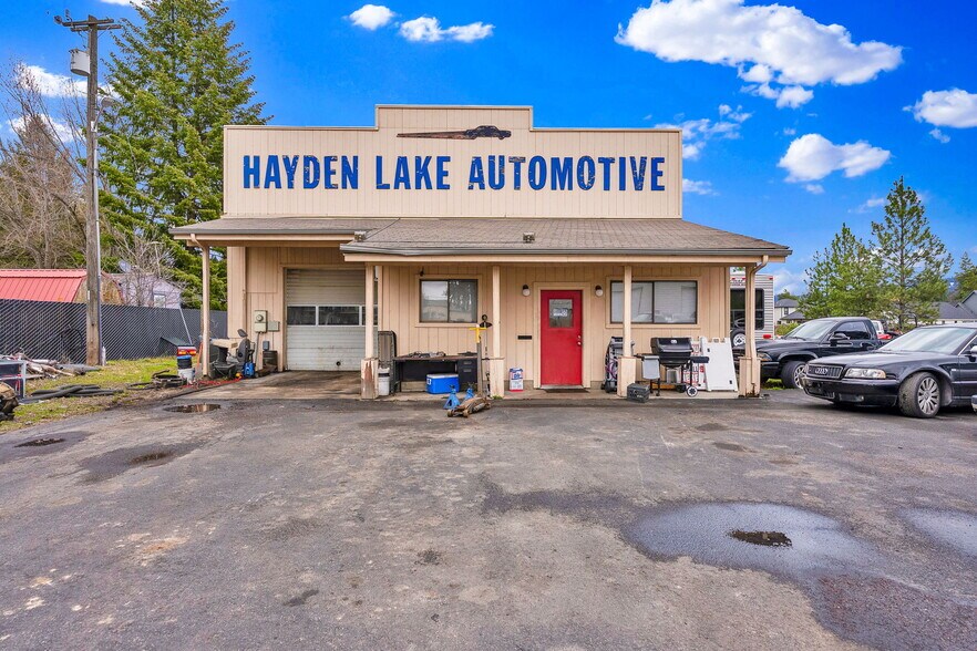 More Photos Of 11370 N Government Way, Hayden General Retail For Sale