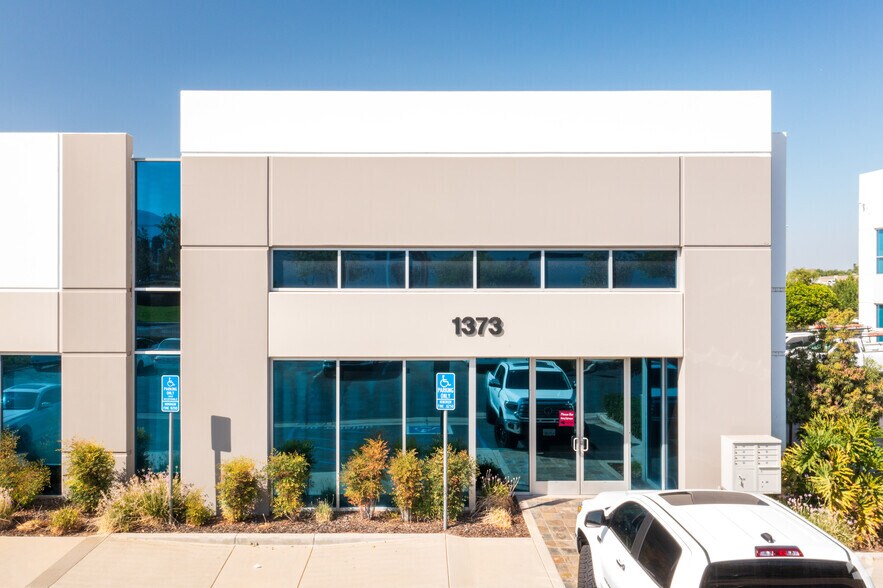 More Photos Of 1373 Old Temescal Rd, Corona Office For Lease