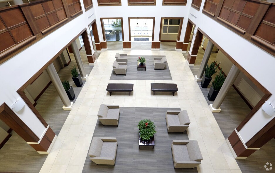 More Photos Of 100 Tournament Dr, Horsham Township Office For Lease