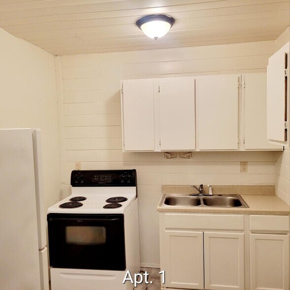 More Photos Of 3882 Washington Ave, Le Grand Apartments For Sale