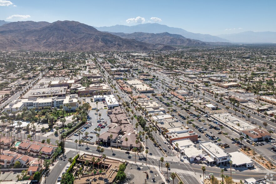More Photos Of 73670-73680 El Paseo, Palm Desert Storefront For Sale