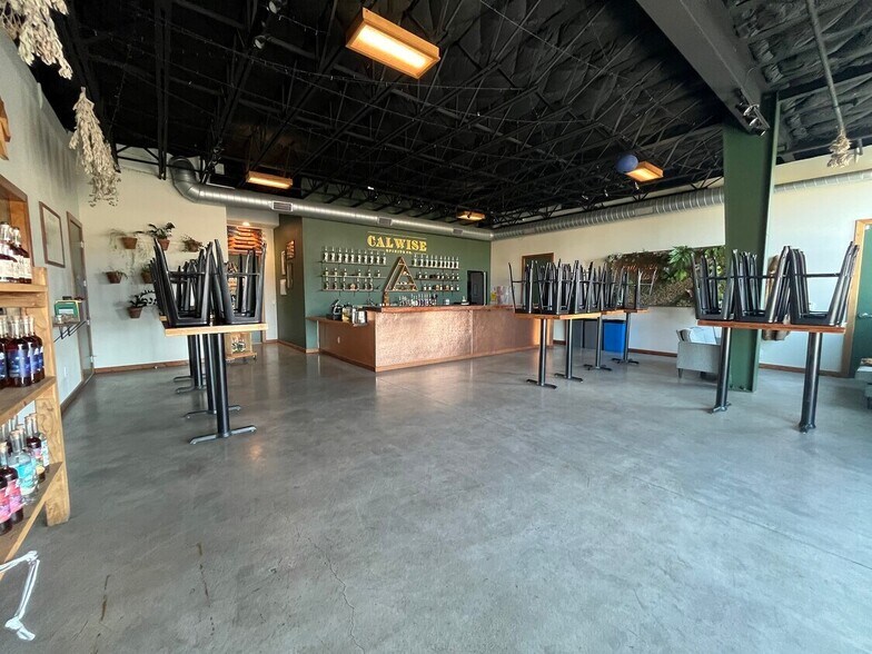 More Photos Of 3340 Ramada Dr, Paso Robles Distribution For Lease