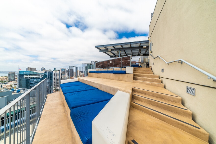 More Photos Of 350 11th Ave, San Diego Apartments For Sale