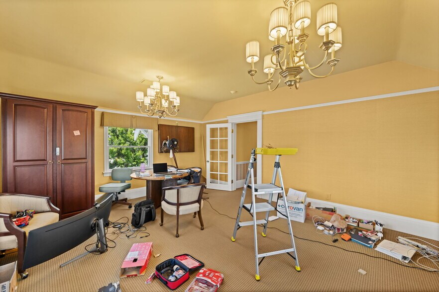 More Photos Of 503 W Palm Dr, Placentia Office Residential For Lease