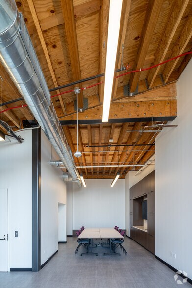 More Photos Of 212 Eucalyptus Dr, El Segundo Office For Sale