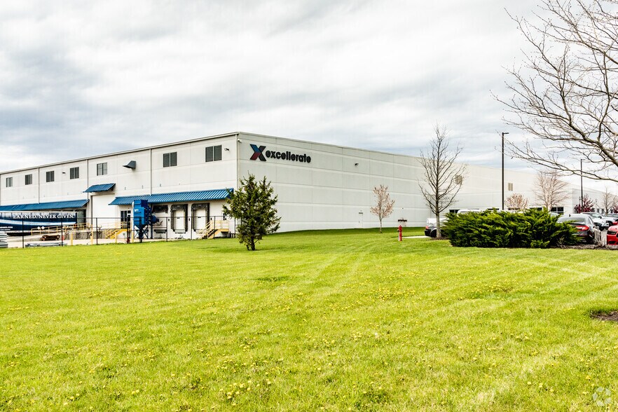 More Photos Of 21800 W 167th St, Olathe Distribution For Sale