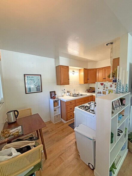 More Photos Of 1226 N Salsipuedes St, Santa Barbara Apartments For Sale