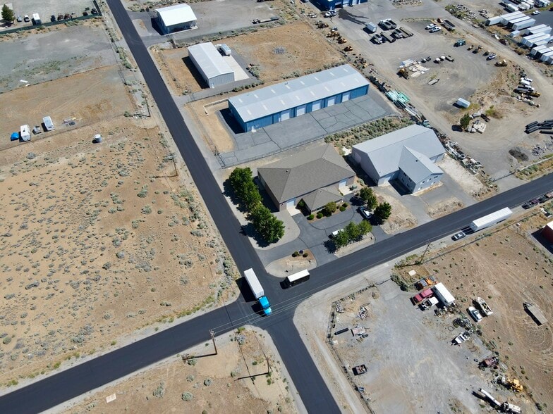 More Photos Of 42 Diamond Back Way, Carson City Industrial For Sale