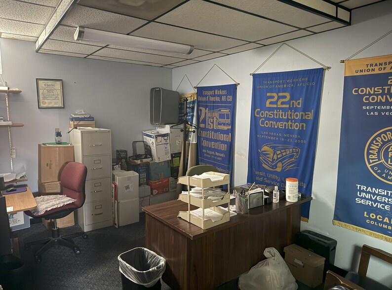 More Photos Of 2800 S High St, Columbus Office For Sale