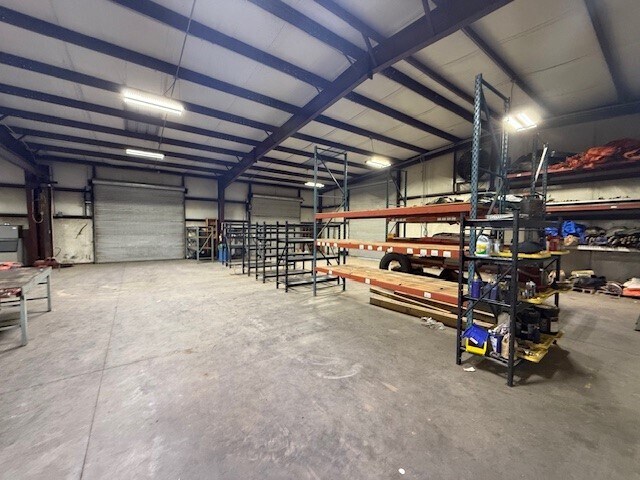 More Photos Of 2424 Lance Ct, Loganville Warehouse For Lease