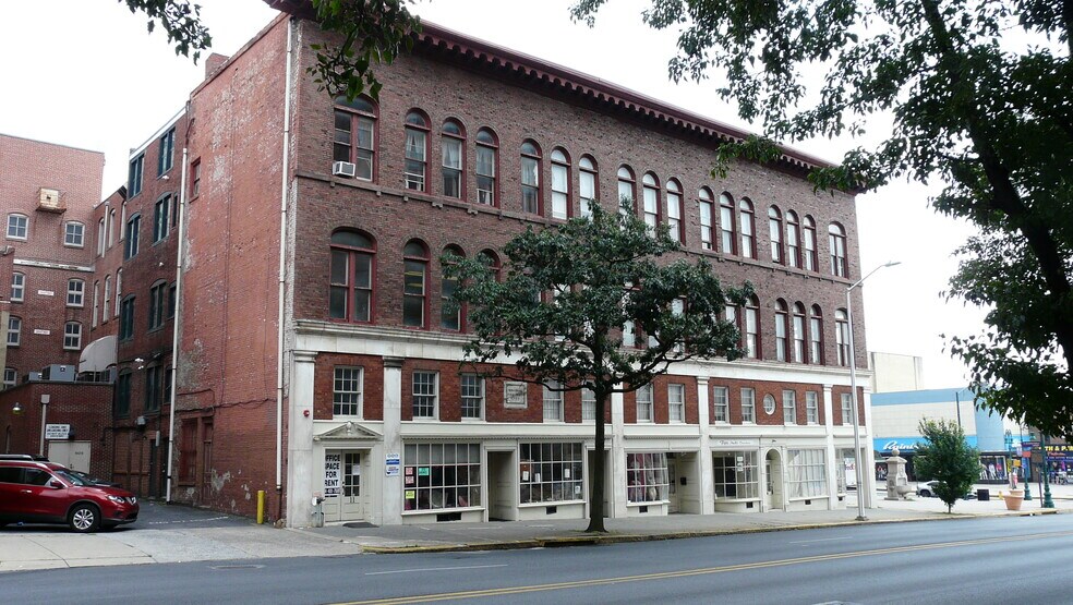 More Photos Of 501 Penn St, Reading Office For Sale