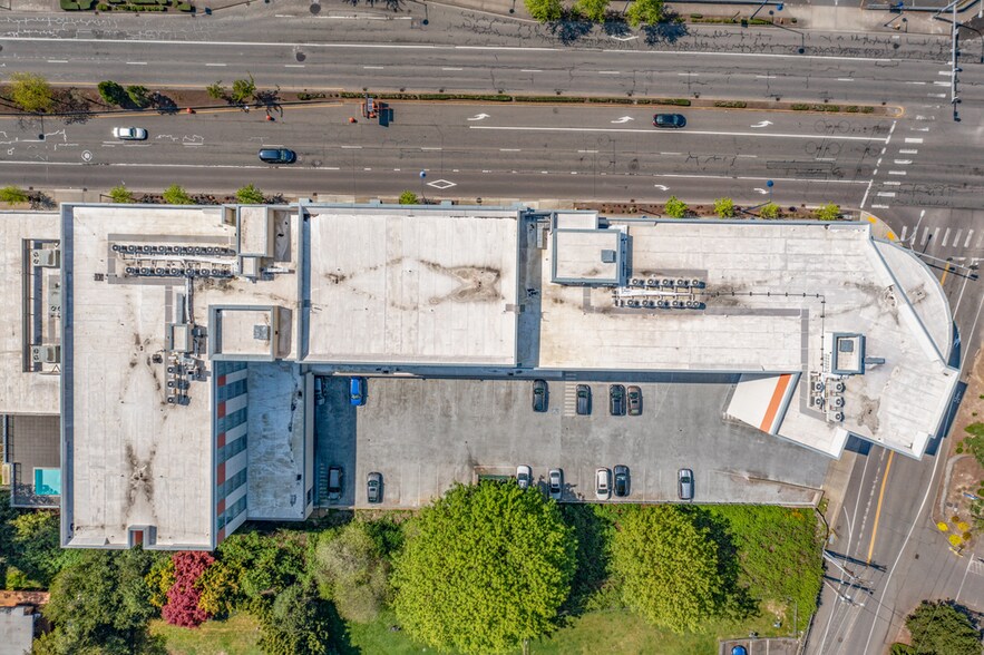 More Photos Of 22406 Pacific Highway South, Des Moines Hotel For Sale