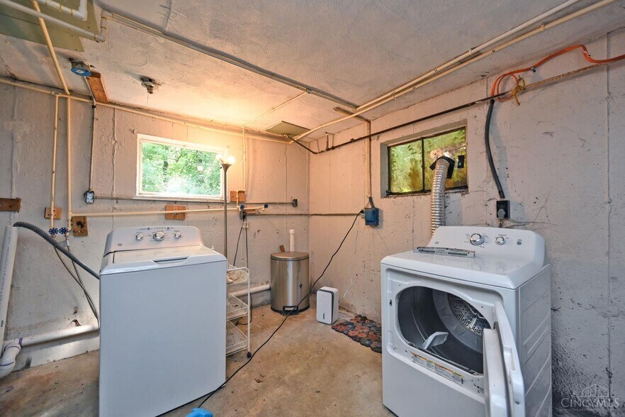 More Photos Of 3143 Saffer St, Cincinnati Apartments For Sale