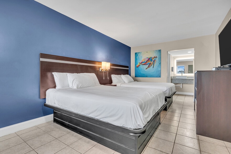 More Photos Of 61 Sumner Ave, Seaside Heights Hotel For Sale