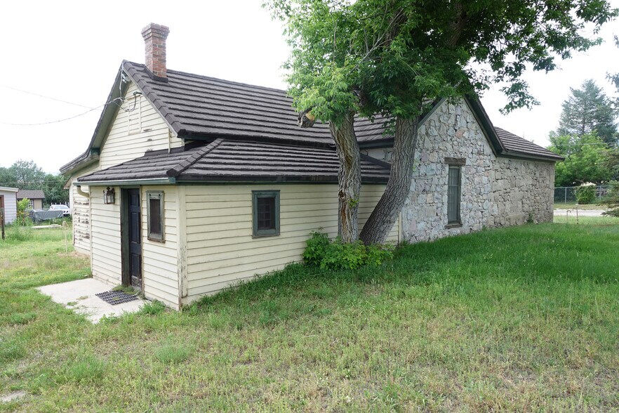 More Photos Of 1867 N State Highway 83, Franktown Storefront Retail Office For Sale