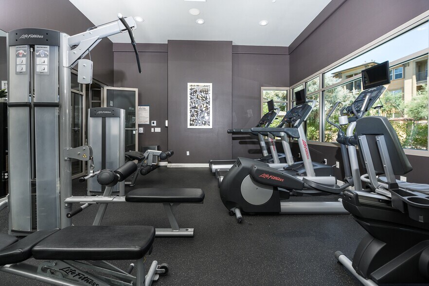 More Photos Of 2855 Foothill Blvd, La Verne Apartments For Lease