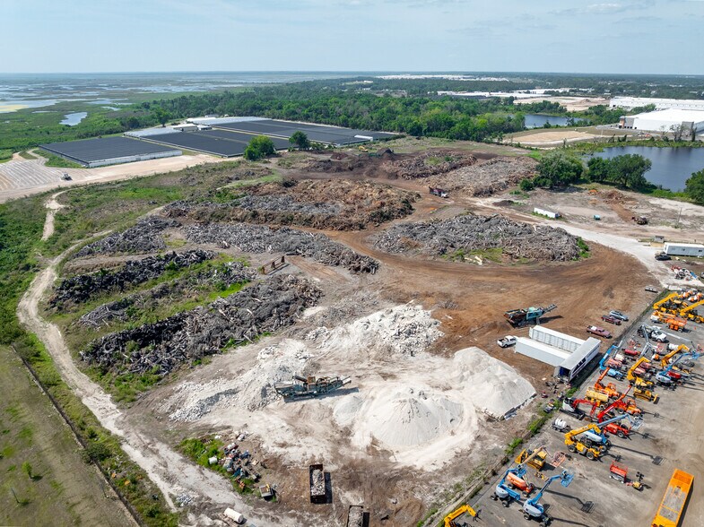 More Photos Of 136 Hermit Smith Rd, Apopka Land For Lease