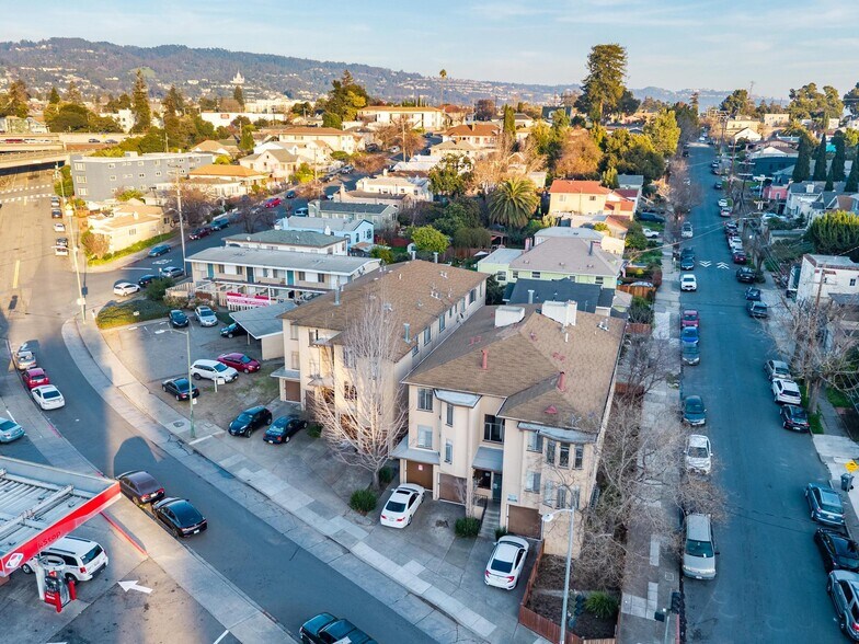 More Photos Of , Oakland Multifamily For Sale