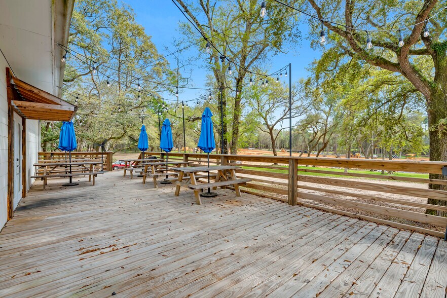 More Photos Of 18874 Section St, Fairhope Restaurant For Sale