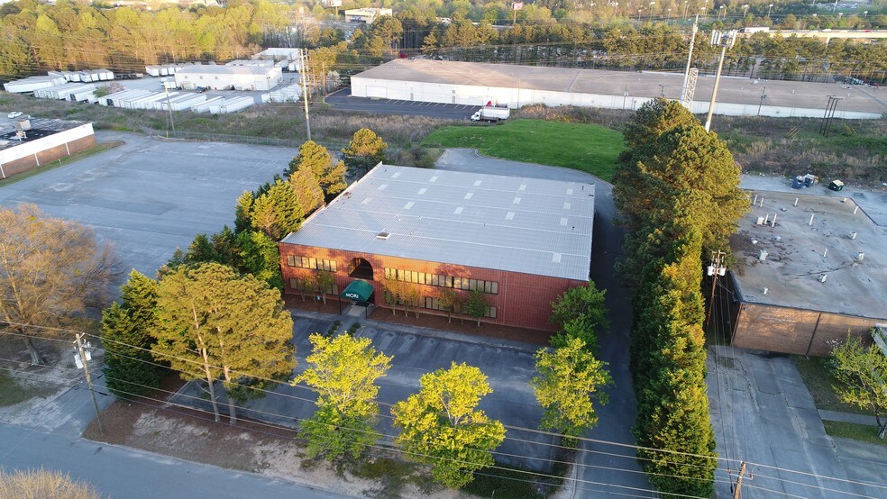 More Photos Of 3595 McCall Pl, Atlanta Distribution For Sale