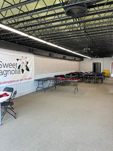 More Photos Of 2801 Veterans Memorial Hwy, Austell Storefront For Sale