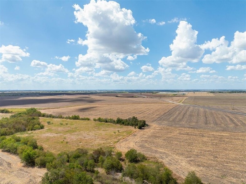 More Photos Of 000 Wells Lane, Manor Land For Sale
