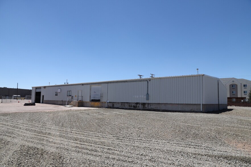 More Photos Of 2302 W Lincolnway, Cheyenne Light Manufacturing For Lease