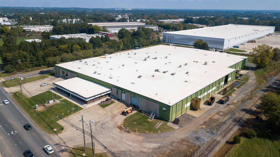 Primary Photo Of 11707 Steele Creek Rd, Charlotte Manufacturing For Lease