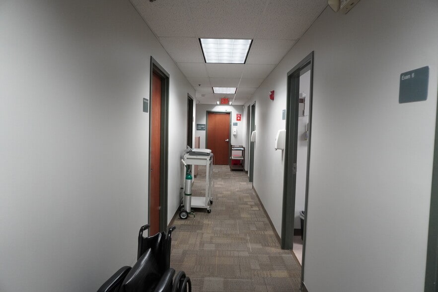 More Photos Of 3809 S 42nd St, Minneapolis Medical For Sale