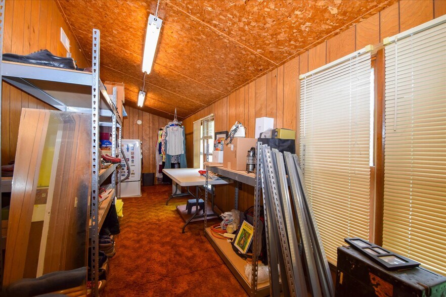 More Photos Of 1911 Memorial Ave SW, Roanoke Office Residential For Sale