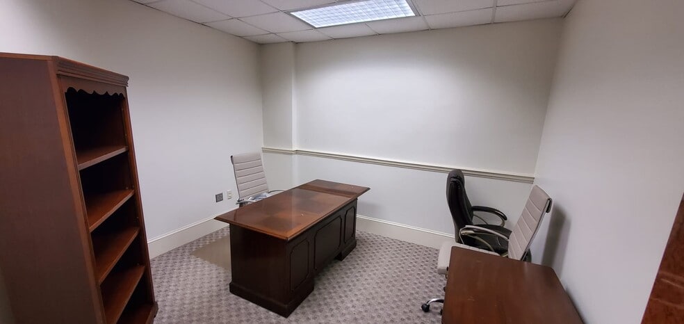 More Photos Of 341 3rd St, Macon-Bibb Loft Creative Space For Lease