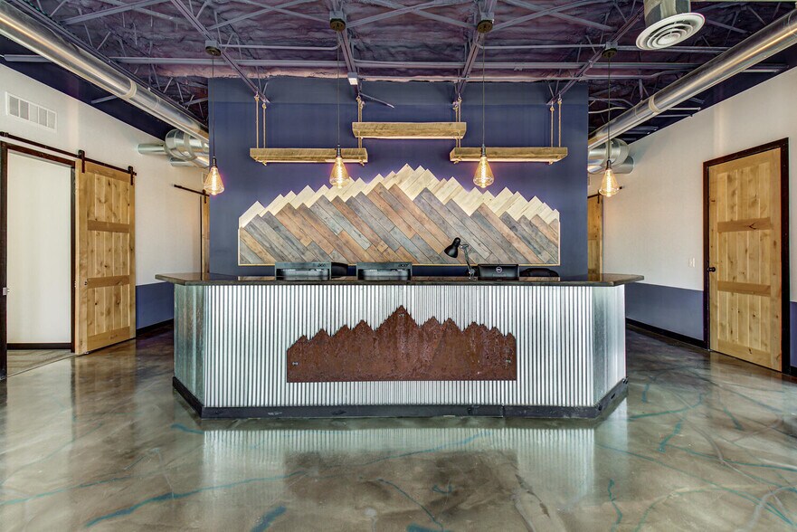 More Photos Of 6830 S Yosemite Ct, Centennial Office For Sale